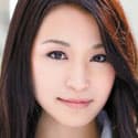 百花エミリ